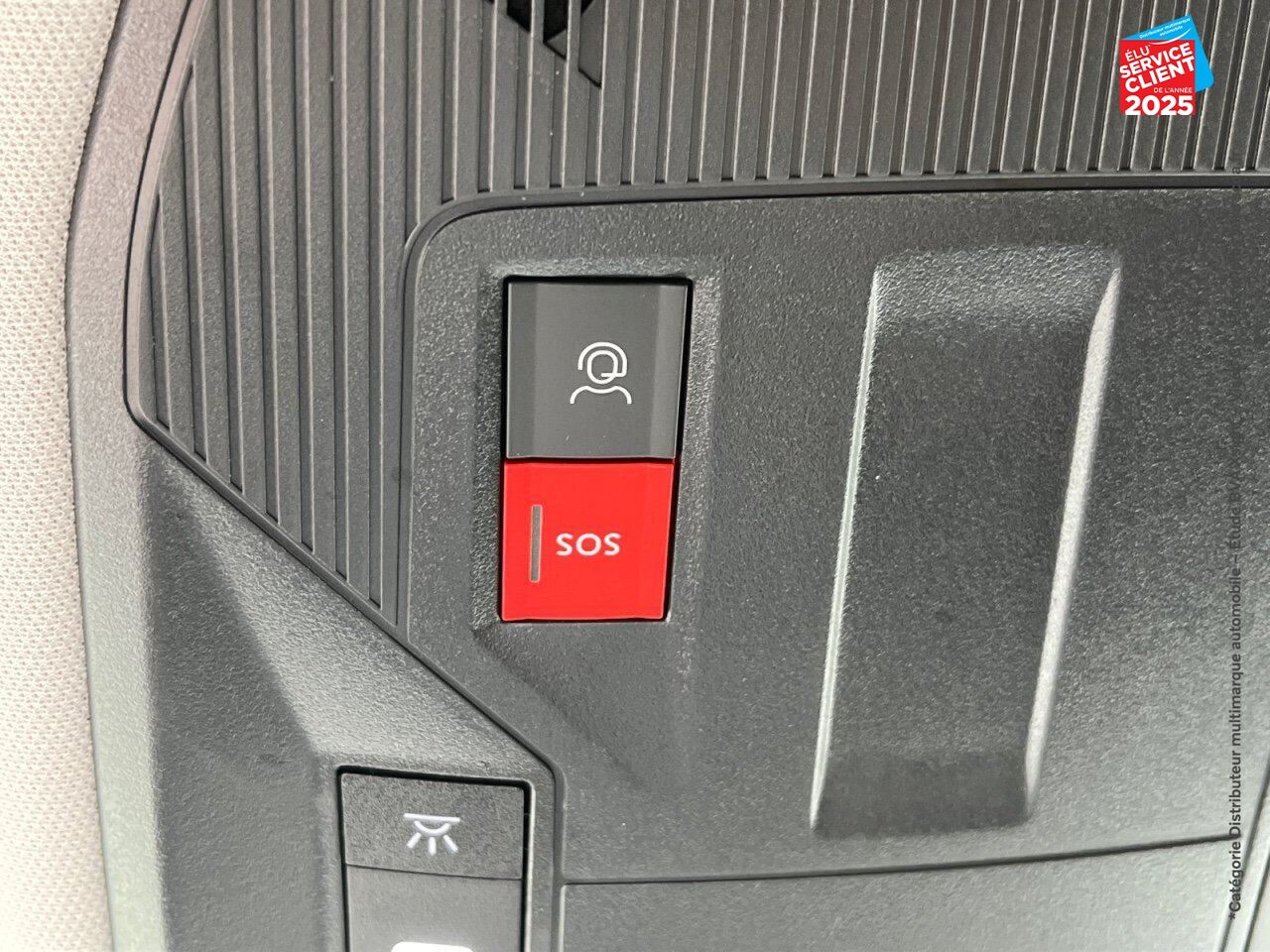 Véhicule d'occasion PEUGEOT 308 PHEV 180CH ACTIVE PACK E-EAT8 chez Peugeot Sedan