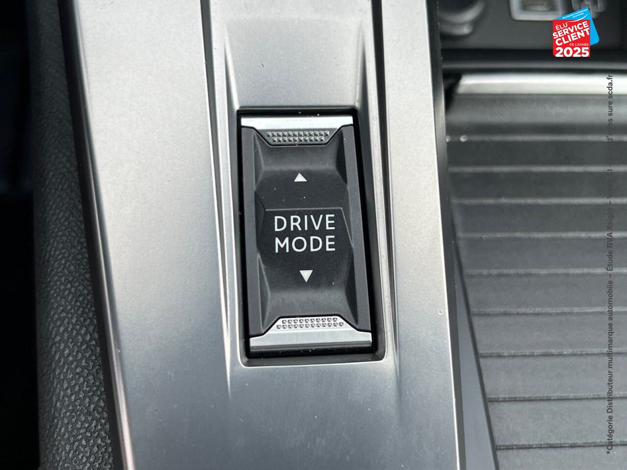 Véhicule d'occasion PEUGEOT 308 PHEV 180CH ACTIVE PACK E-EAT8 chez Peugeot Sedan