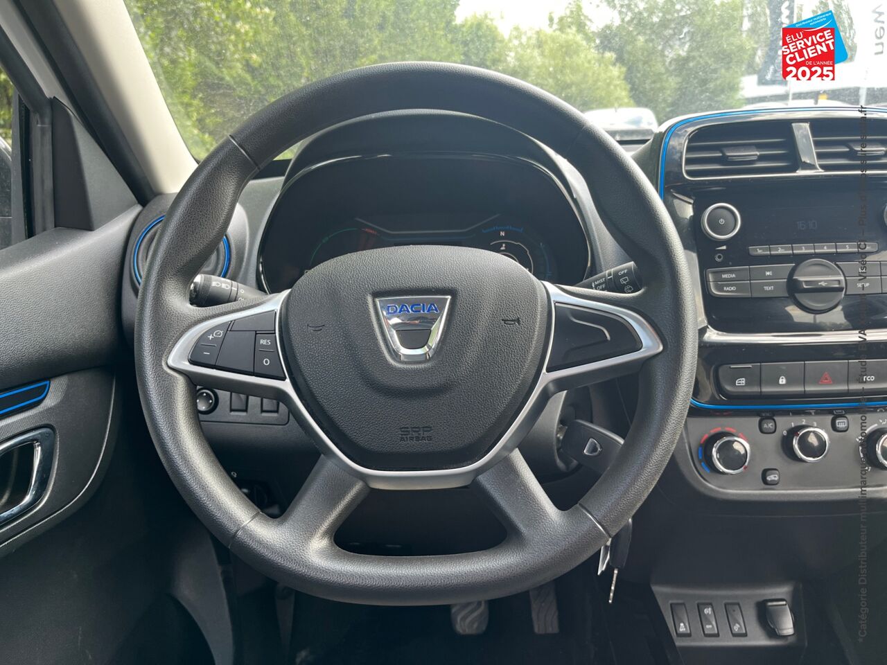 Véhicule d'occasion DACIA SPRING CONFORT PLUS - ACHAT INTEGRAL chez Toyota Verdun