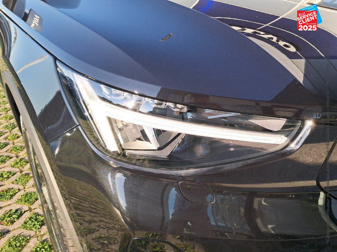 Véhicule d'occasion VOLVO XC40 RECHARGE EXTENDED RANGE 252CH ULTIMATE chez Volvo Chalons