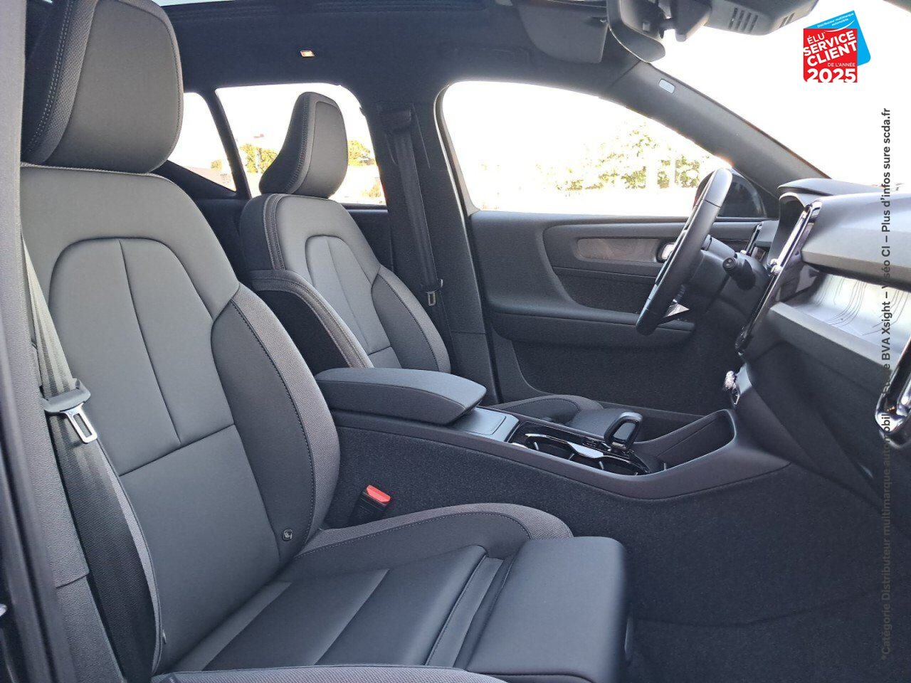 Véhicule d'occasion VOLVO XC40 RECHARGE EXTENDED RANGE 252CH ULTIMATE chez Volvo Chalons