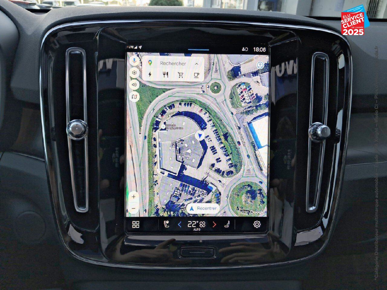 Véhicule d'occasion VOLVO XC40 RECHARGE EXTENDED RANGE 252CH ULTIMATE chez Volvo Chalons