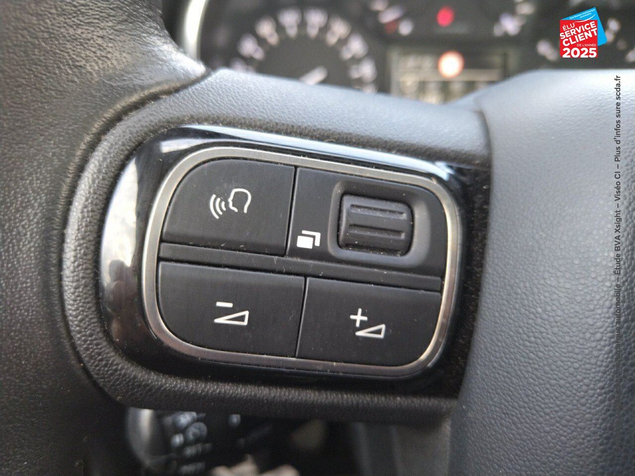 Véhicule d'occasion CITROEN C3 AIRCROSS PURETECH 110CH SS SHINE chez Hyundai Reims