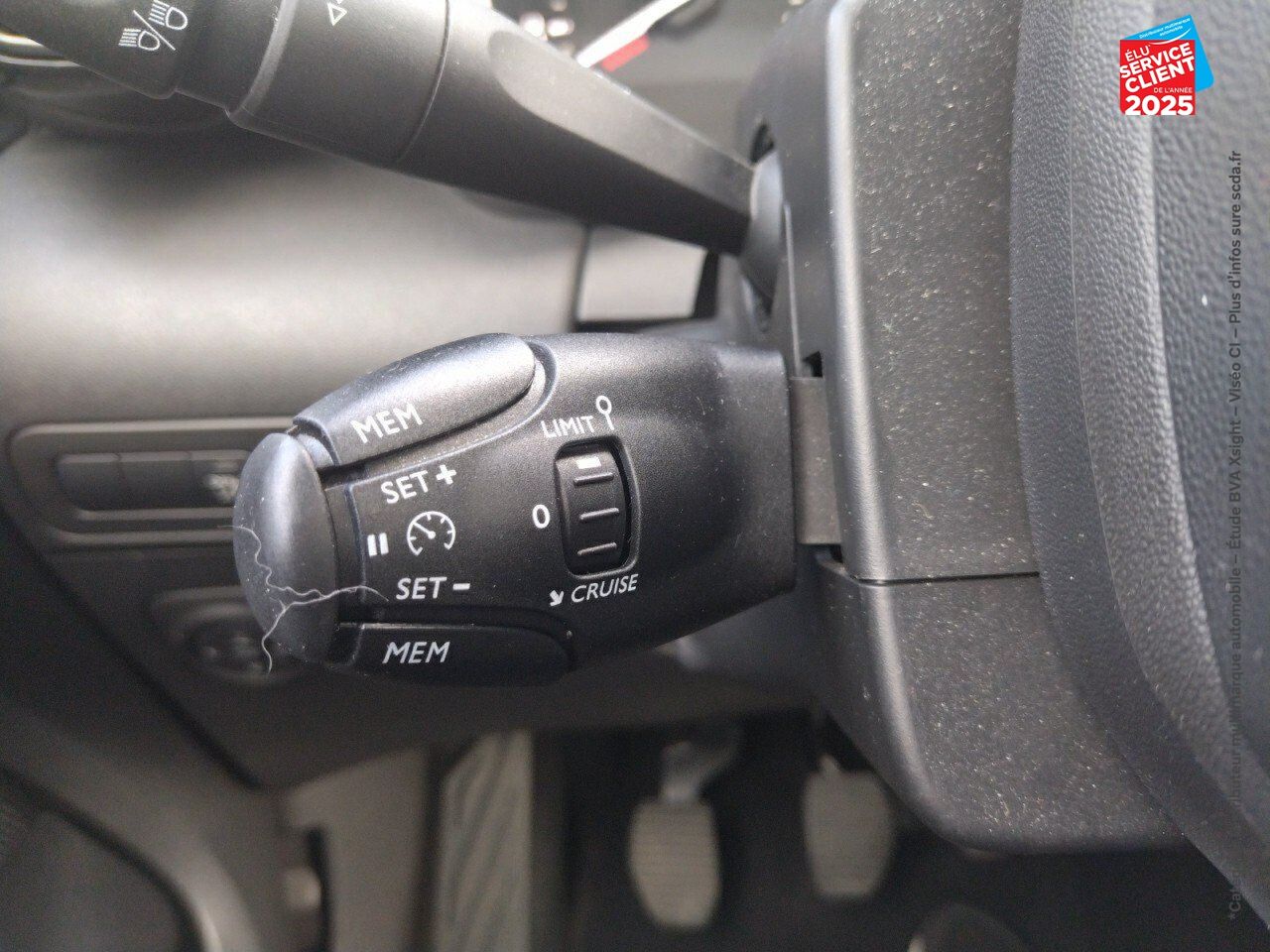 Véhicule d'occasion CITROEN C3 AIRCROSS PURETECH 110CH SS SHINE chez Hyundai Reims