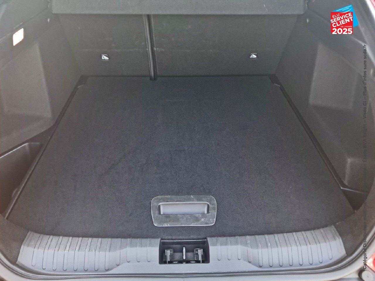 Véhicule d'occasion RENAULT ARKANA 1.3 TCE MILD HYBRID 160CH RS LINE EDC -22 chez Renault Sélestat