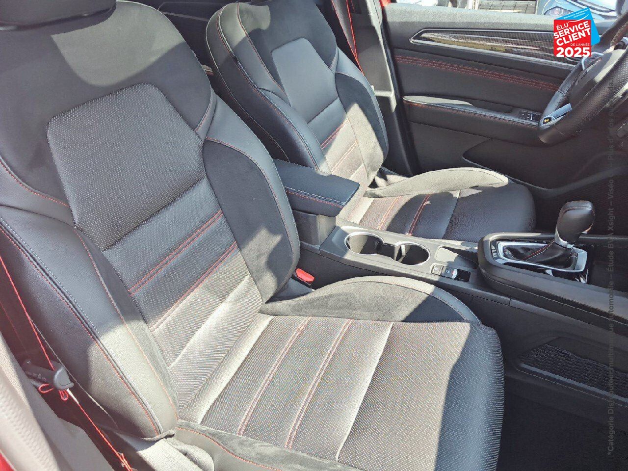 Véhicule d'occasion RENAULT ARKANA 1.3 TCE MILD HYBRID 160CH RS LINE EDC -22 chez Renault Sélestat