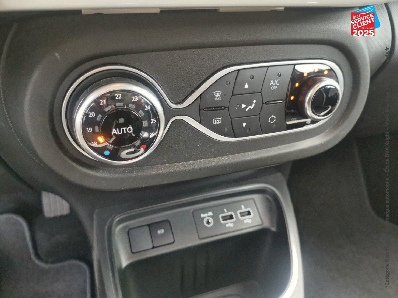 Véhicule d'occasion RENAULT TWINGO ELECTRIC INTENS R80 ACHAT INTEGRAL 3CV chez Renault Colmar