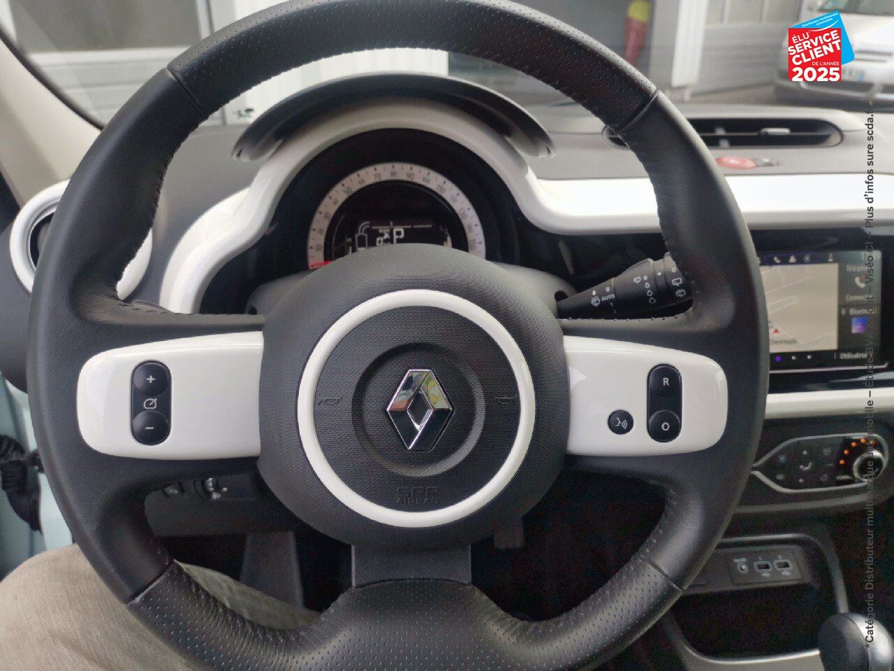 Véhicule d'occasion RENAULT TWINGO ELECTRIC INTENS R80 ACHAT INTEGRAL 3CV chez Renault Colmar