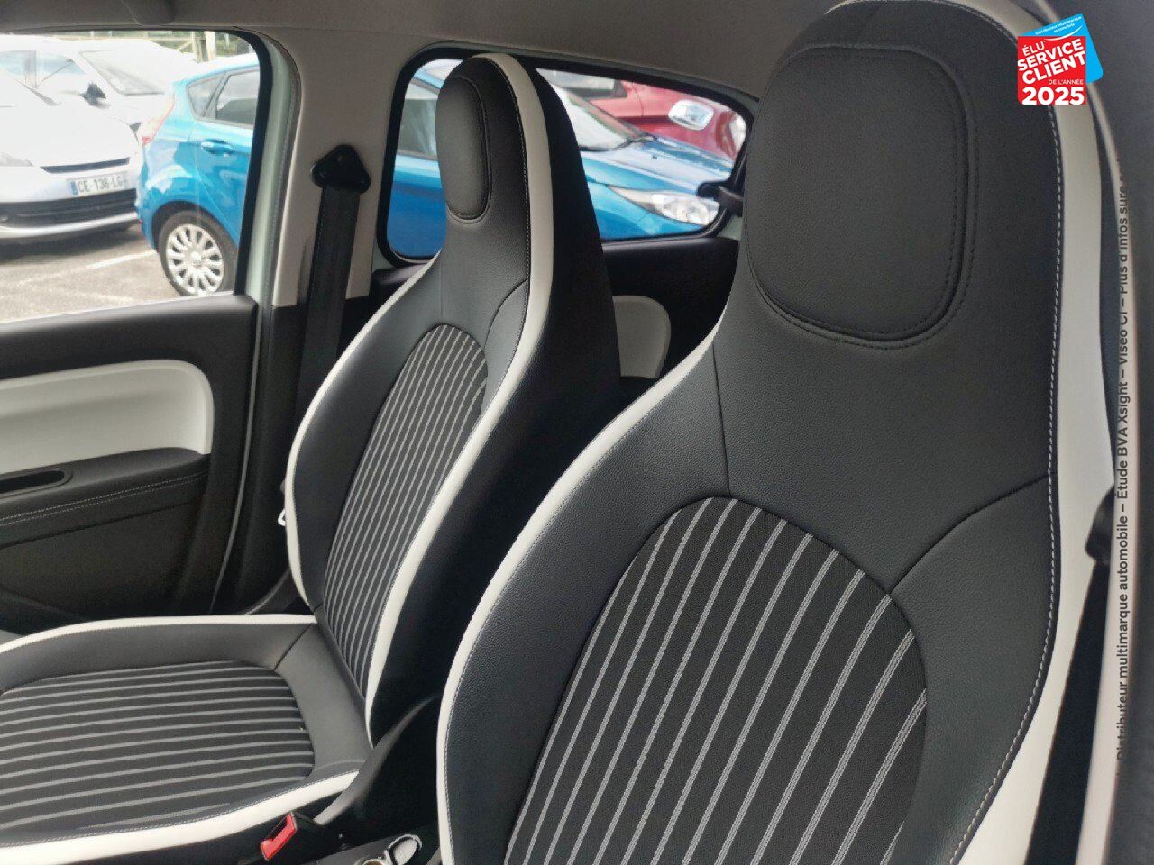 Véhicule d'occasion RENAULT TWINGO ELECTRIC INTENS R80 ACHAT INTEGRAL 3CV chez Renault Colmar