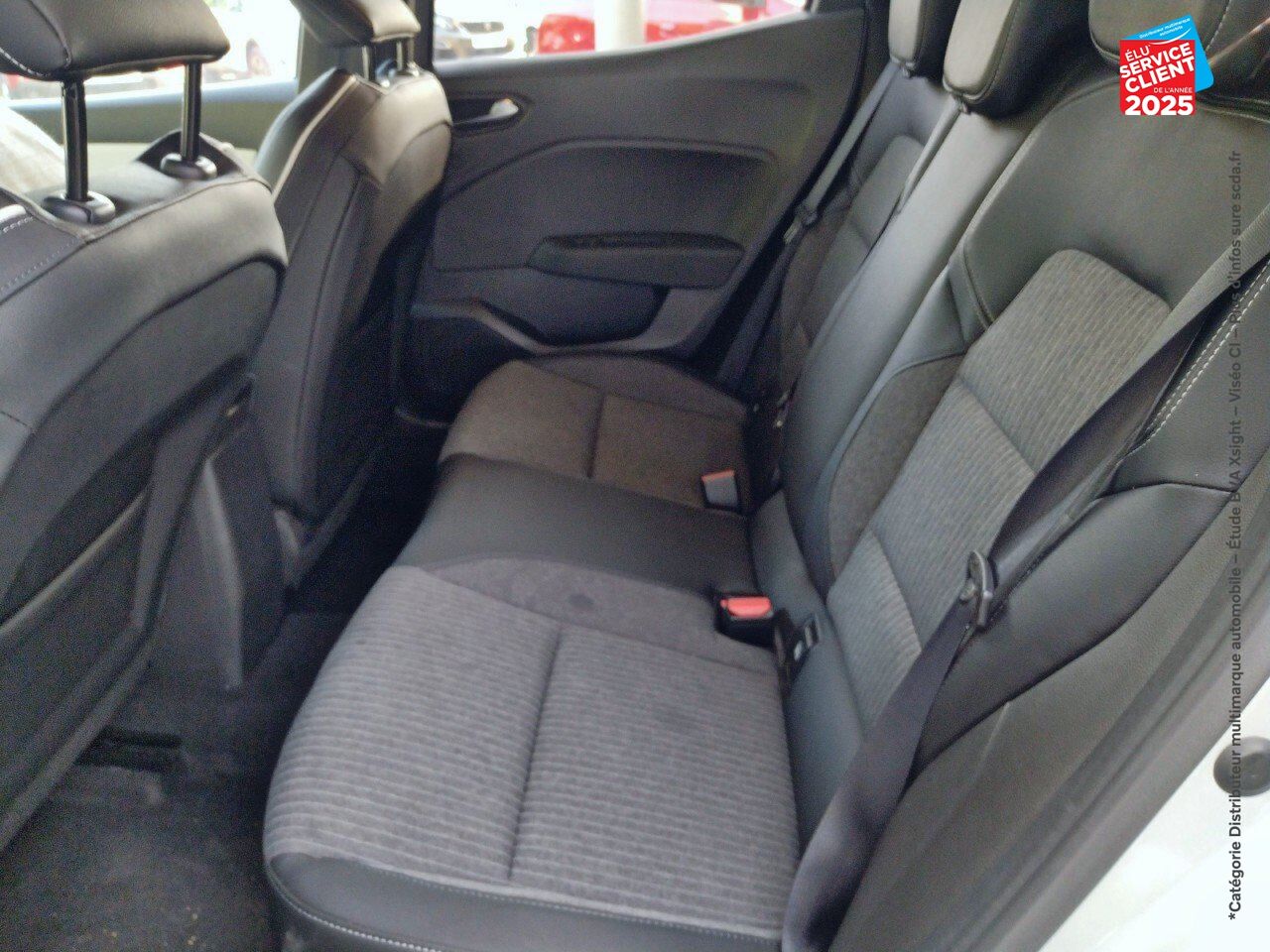 Véhicule d'occasion RENAULT CLIO 1.0 TCE 90CH TECHNO chez Renault Sélestat