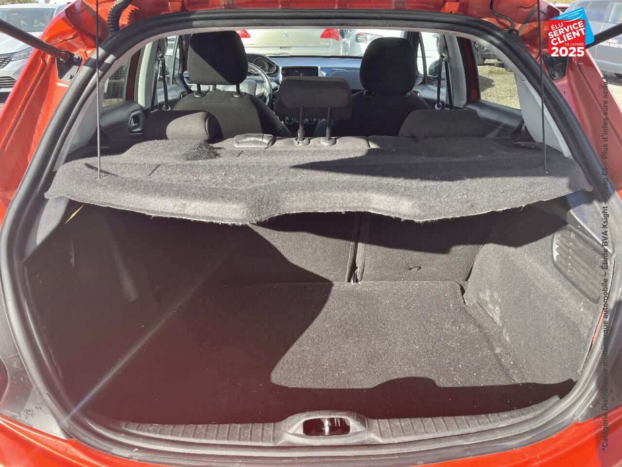 Véhicule d'occasion PEUGEOT 208 1.2 PURETECH 82CH STYLE 5P chez Hyundai Epernay
