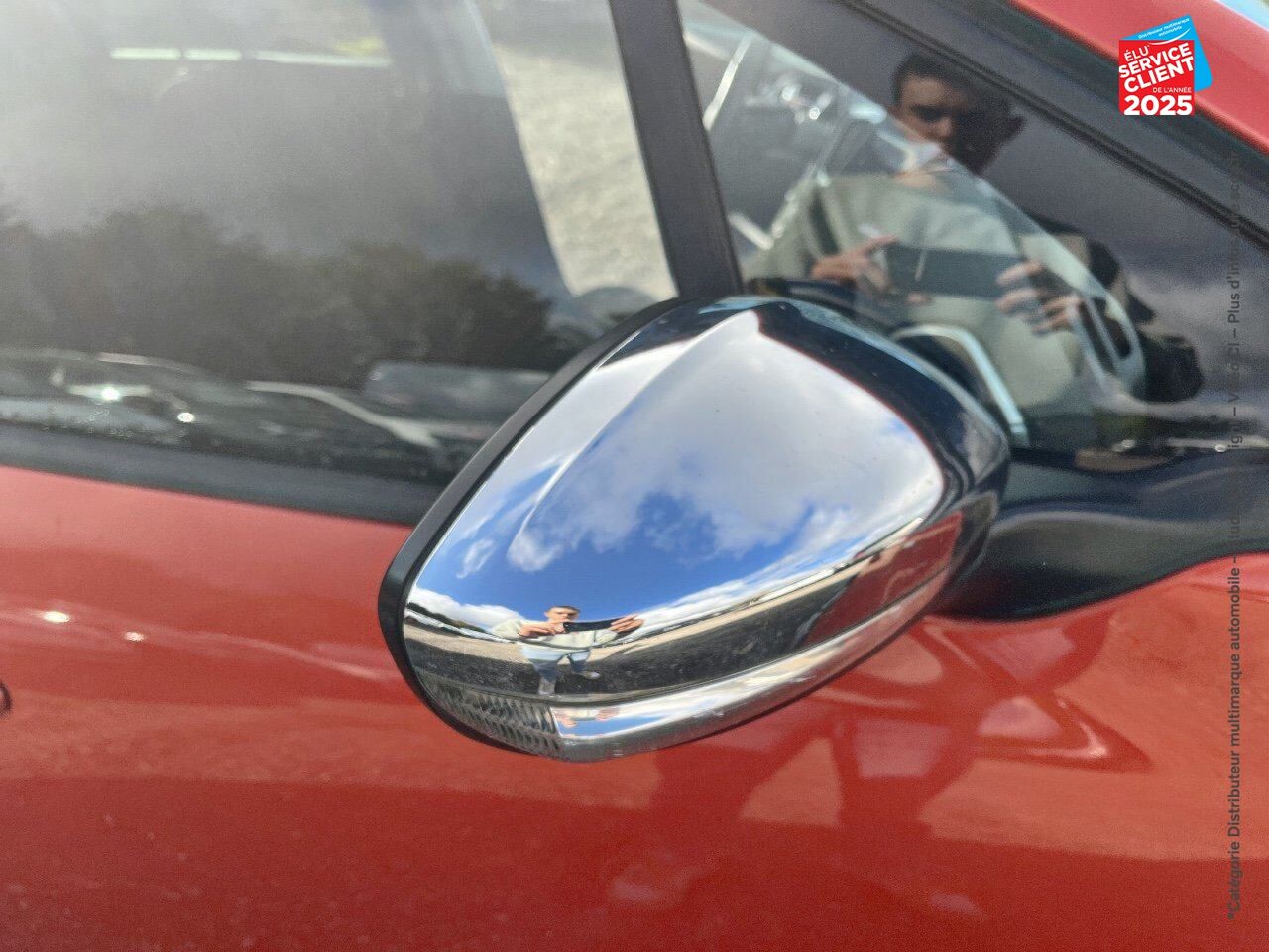 Véhicule d'occasion PEUGEOT 208 1.2 PURETECH 82CH STYLE 5P chez Hyundai Epernay