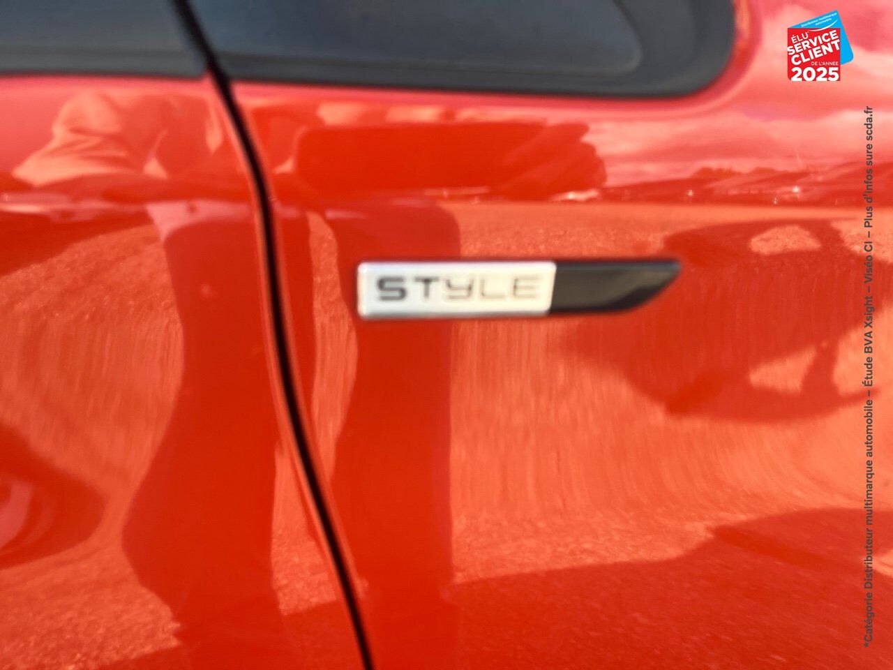 Véhicule d'occasion PEUGEOT 208 1.2 PURETECH 82CH STYLE 5P chez Hyundai Epernay