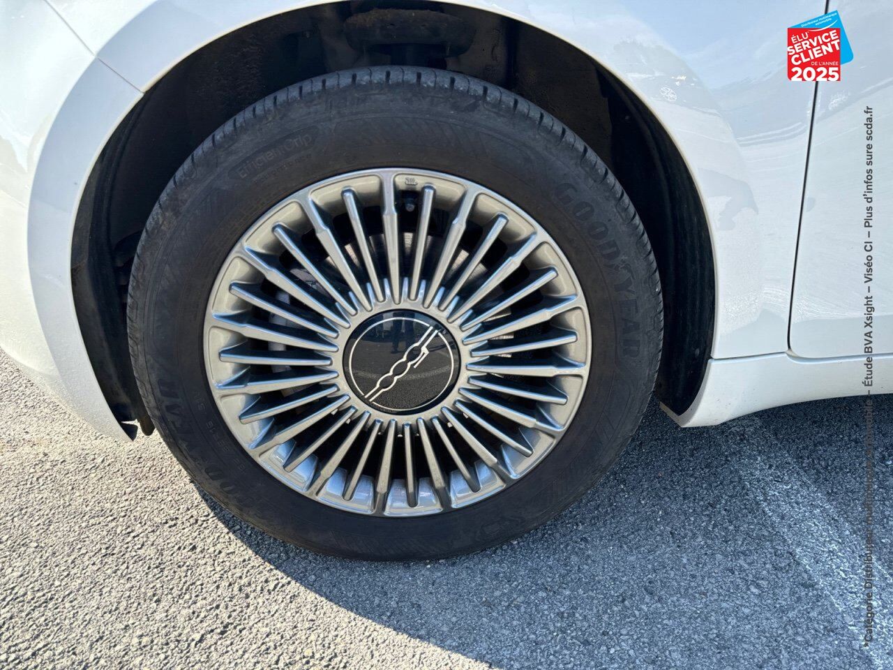 Véhicule d'occasion FIAT 500 E 118CH ICONE chez Fiat Besançon