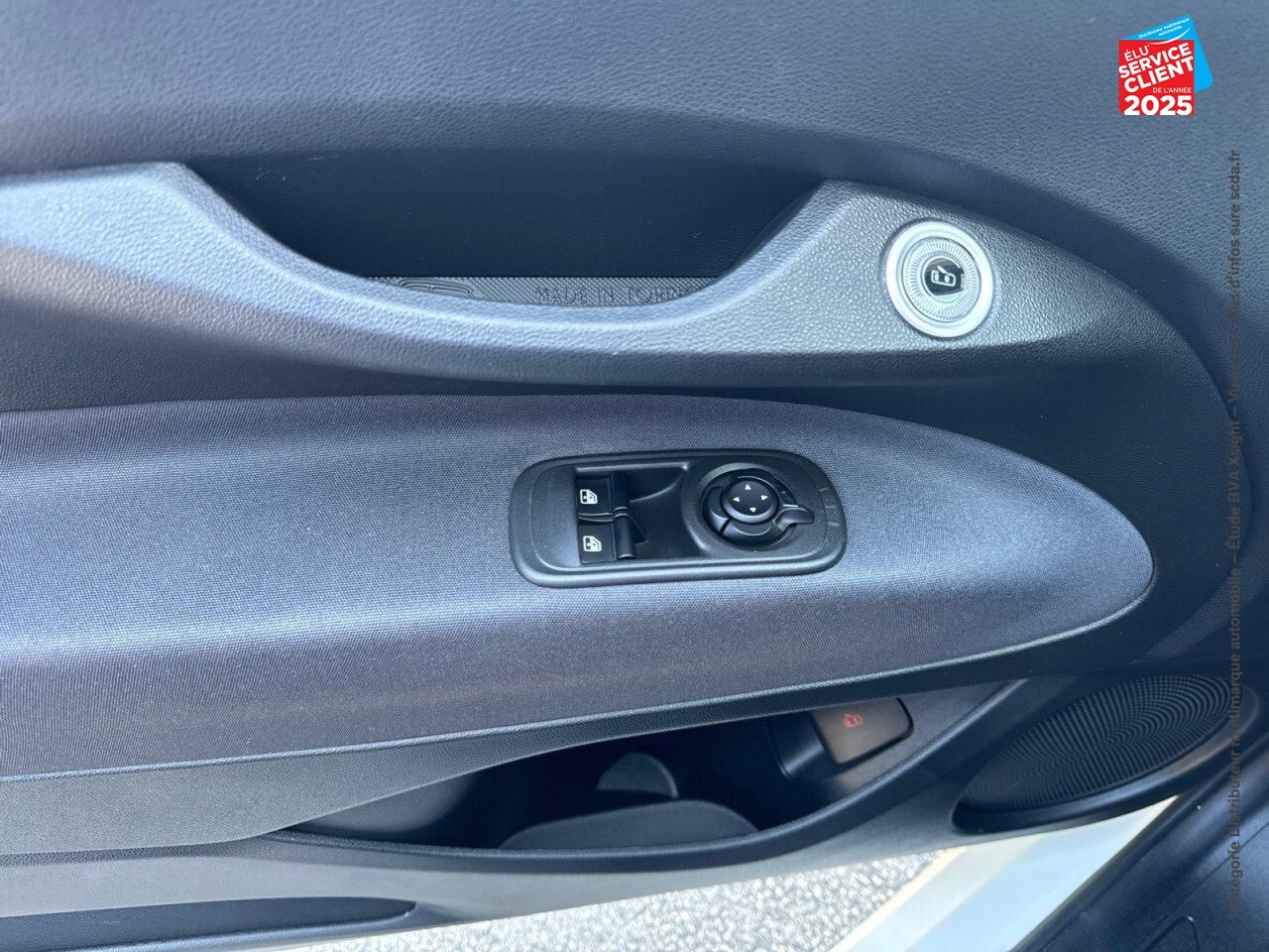 Véhicule d'occasion FIAT 500 E 118CH ICONE chez Fiat Besançon