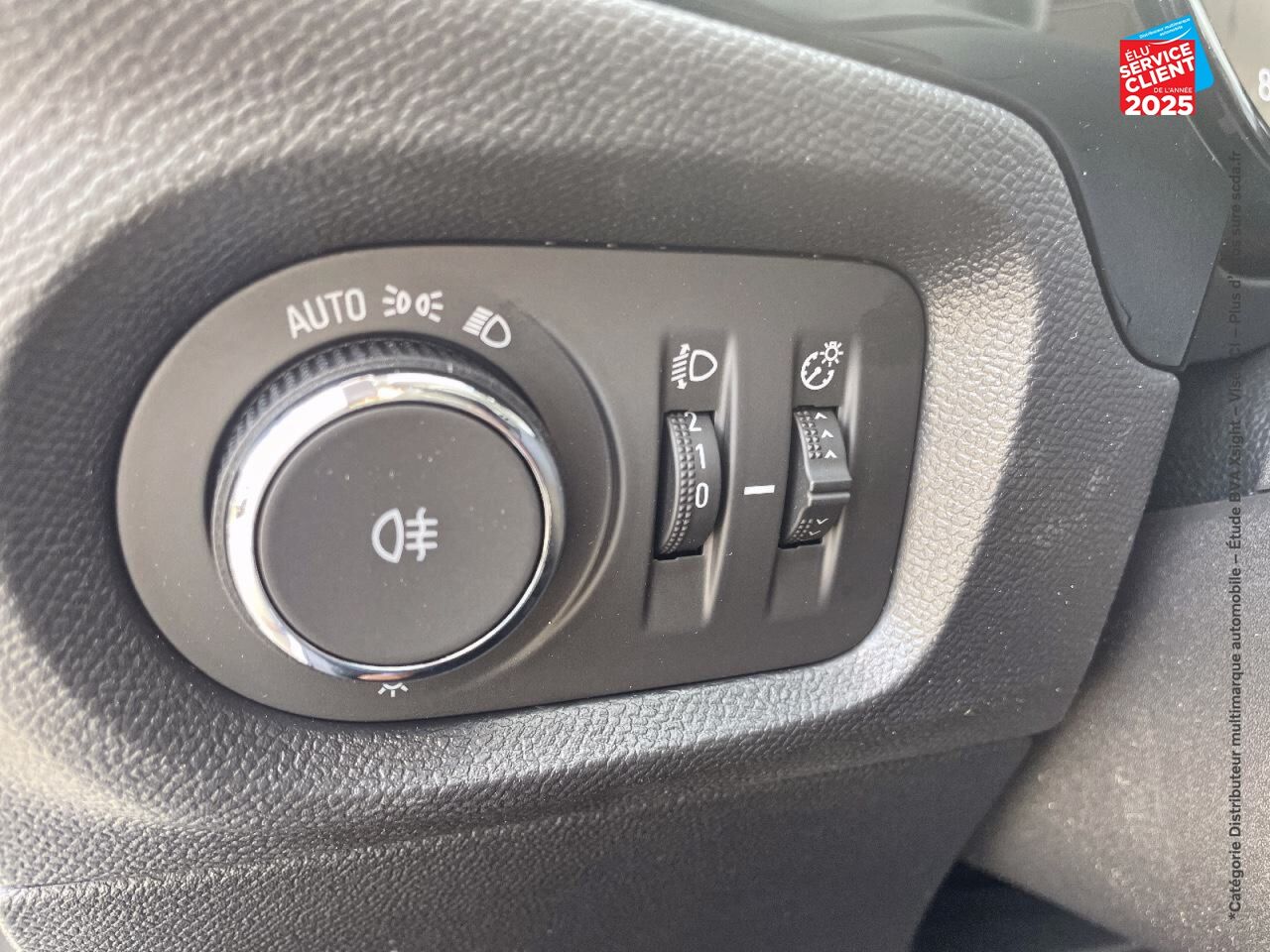 Véhicule d'occasion OPEL CORSA 1.2 75CH chez Toyota Thionville