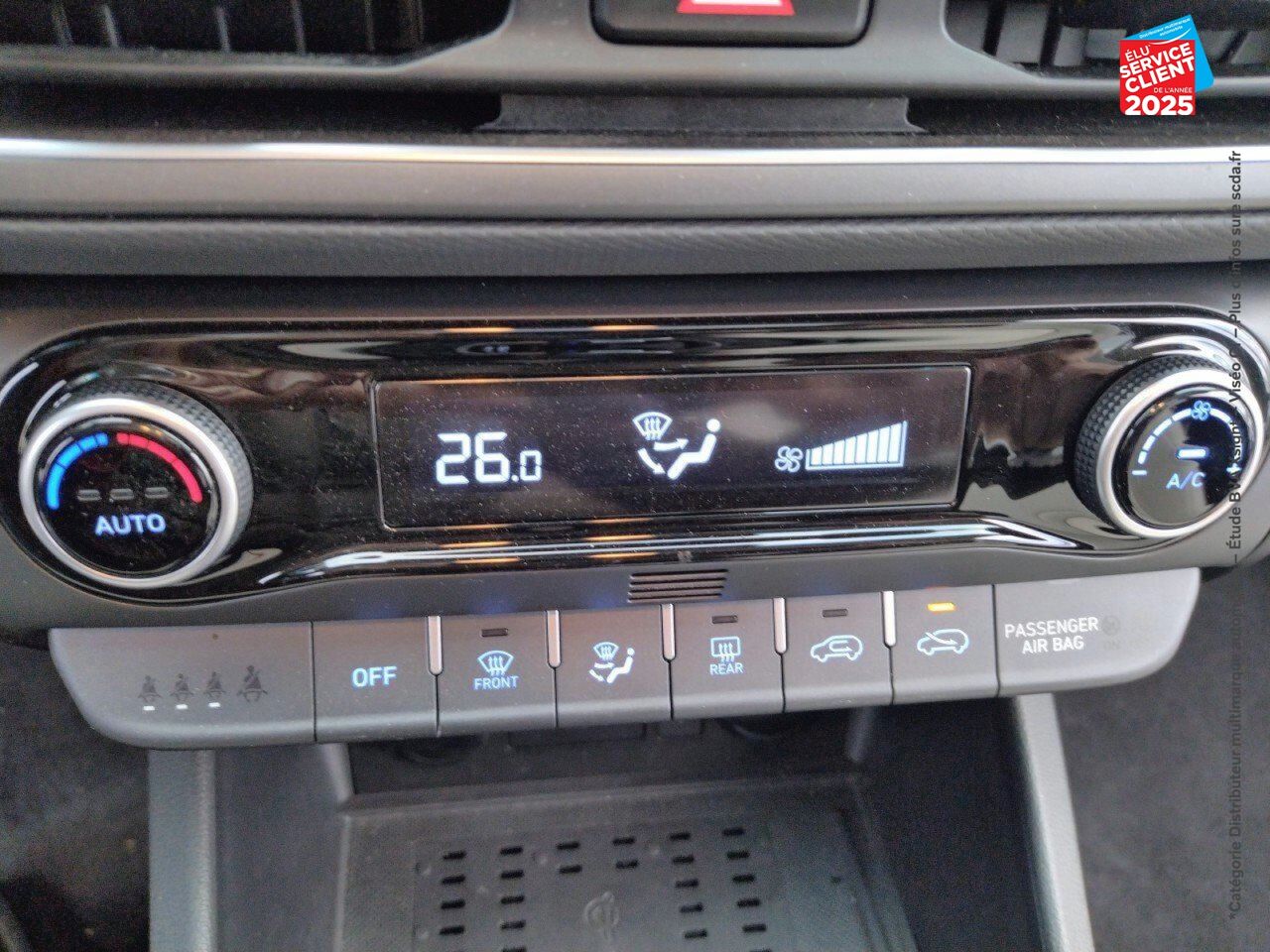 Véhicule d'occasion HYUNDAI KONA 1.6 CRDI 136CH HYBRID 48V EXECUTIVE DCT-7 chez Renault Saint-Louis