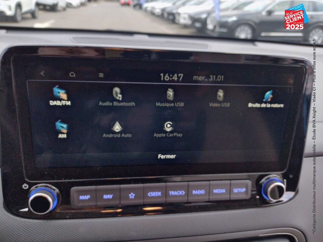 Véhicule d'occasion HYUNDAI KONA 1.6 CRDI 136CH HYBRID 48V EXECUTIVE DCT-7 chez Renault Saint-Louis