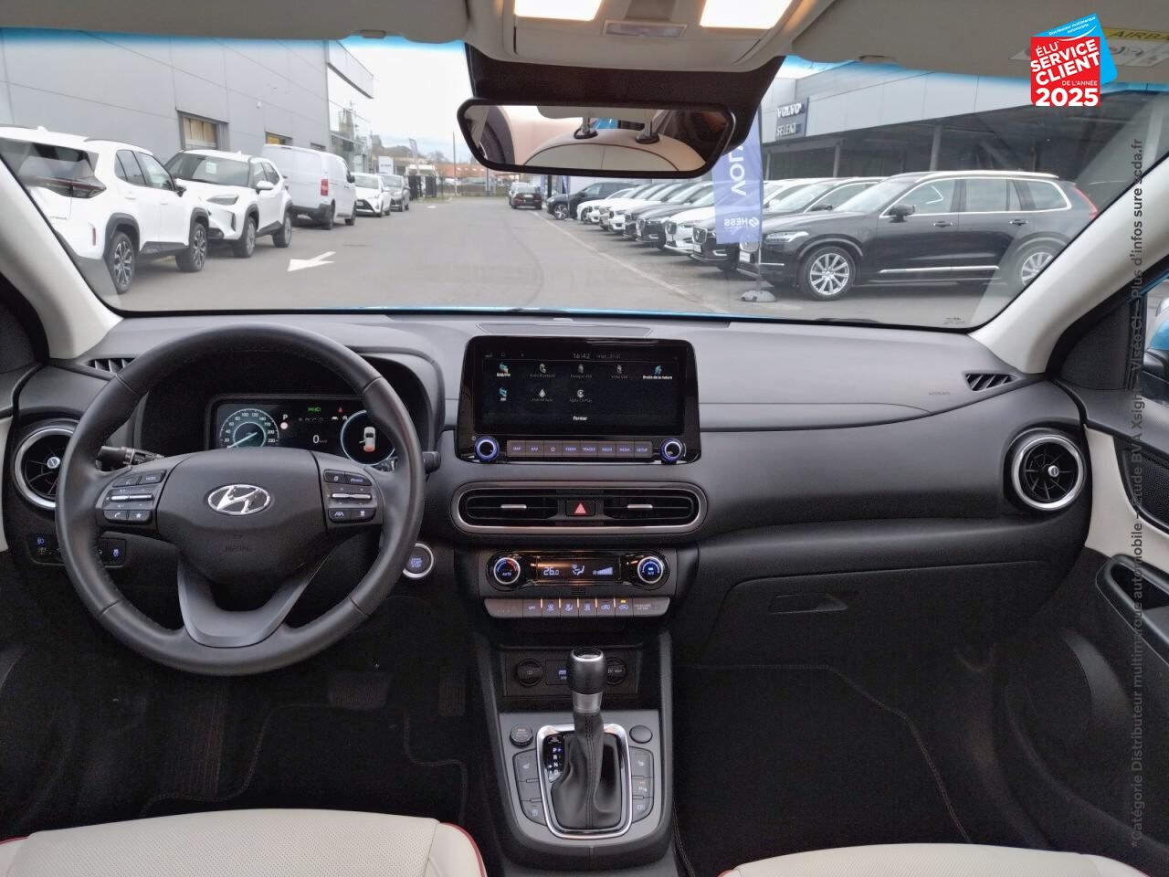 Véhicule d'occasion HYUNDAI KONA 1.6 CRDI 136CH HYBRID 48V EXECUTIVE DCT-7 chez Renault Saint-Louis