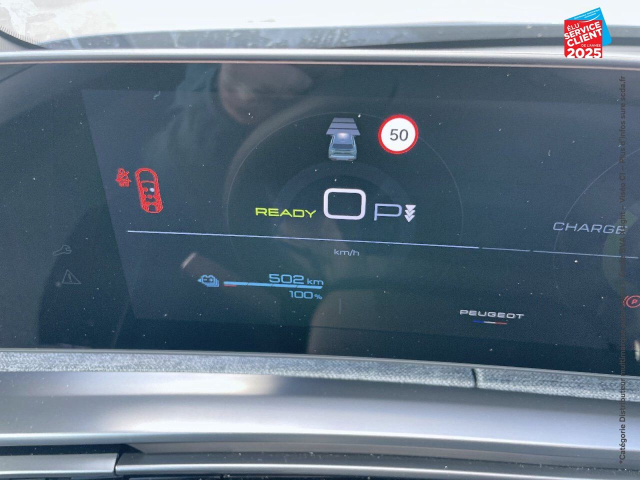 Véhicule d'occasion PEUGEOT 5008 ELECTRIQUE 210CH BATTERIE 73 KWH GT chez Renault Colmar