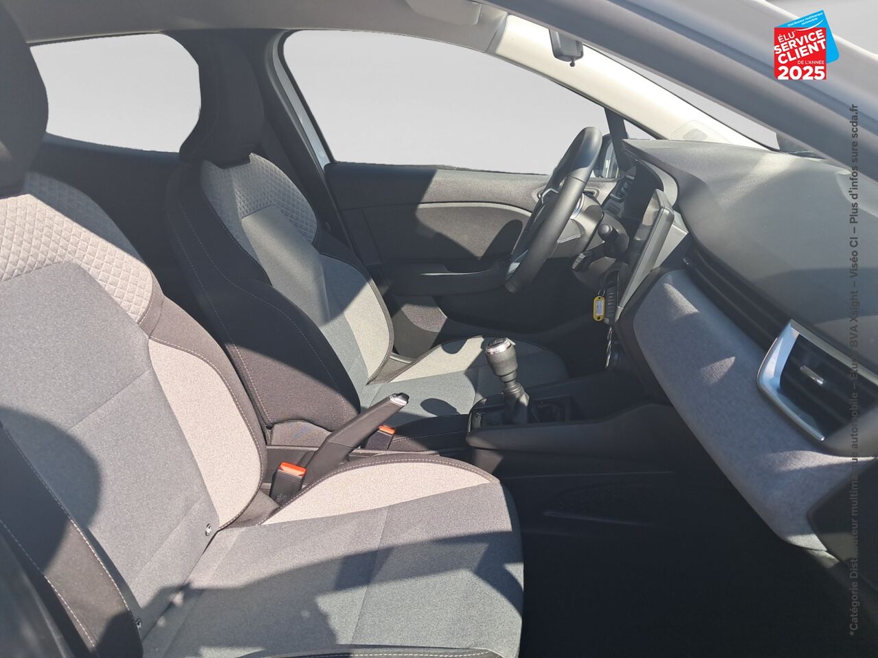 Véhicule d'occasion RENAULT CLIO 1.0 TCE 90CH EVOLUTION RADAR AR chez HESS Automobile