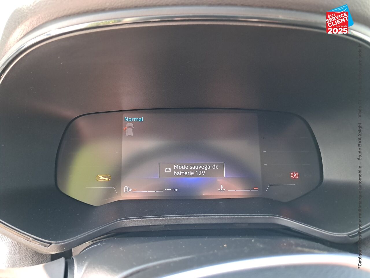 Véhicule d'occasion RENAULT CLIO 1.0 TCE 90CH EVOLUTION RADAR AR chez Renault Sélestat