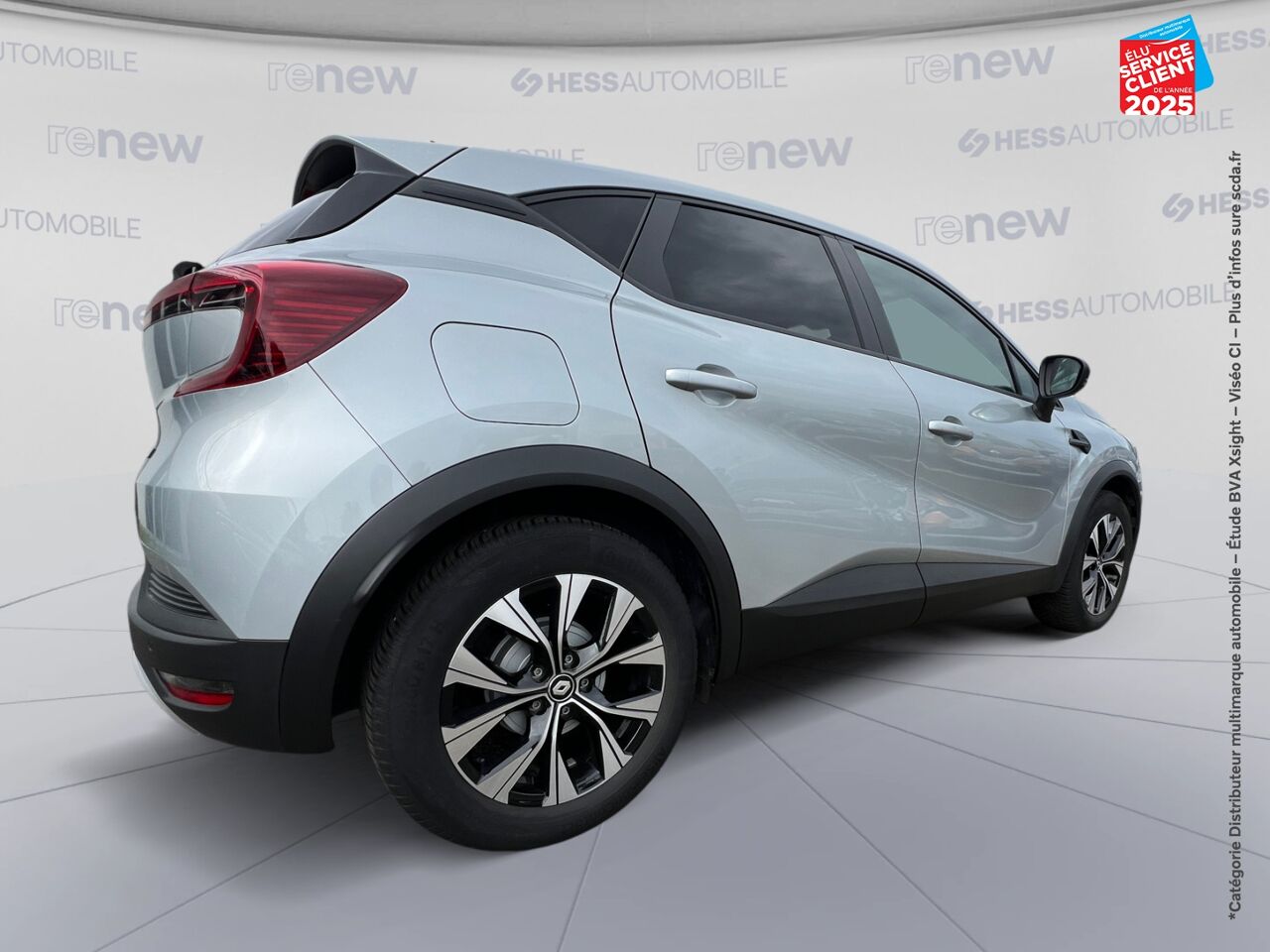 Véhicule d'occasion RENAULT CAPTUR 1.6 E-TECH HYBRIDE 145CH EVOLUTION GPS chez Hyundai Epernay