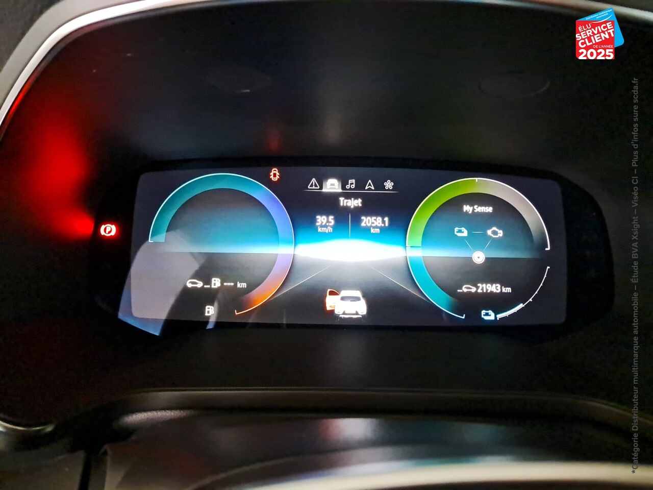 Véhicule d'occasion RENAULT CAPTUR 1.6 E-TECH HYBRIDE 145CH TECHNO chez Toyota Saint Dizier