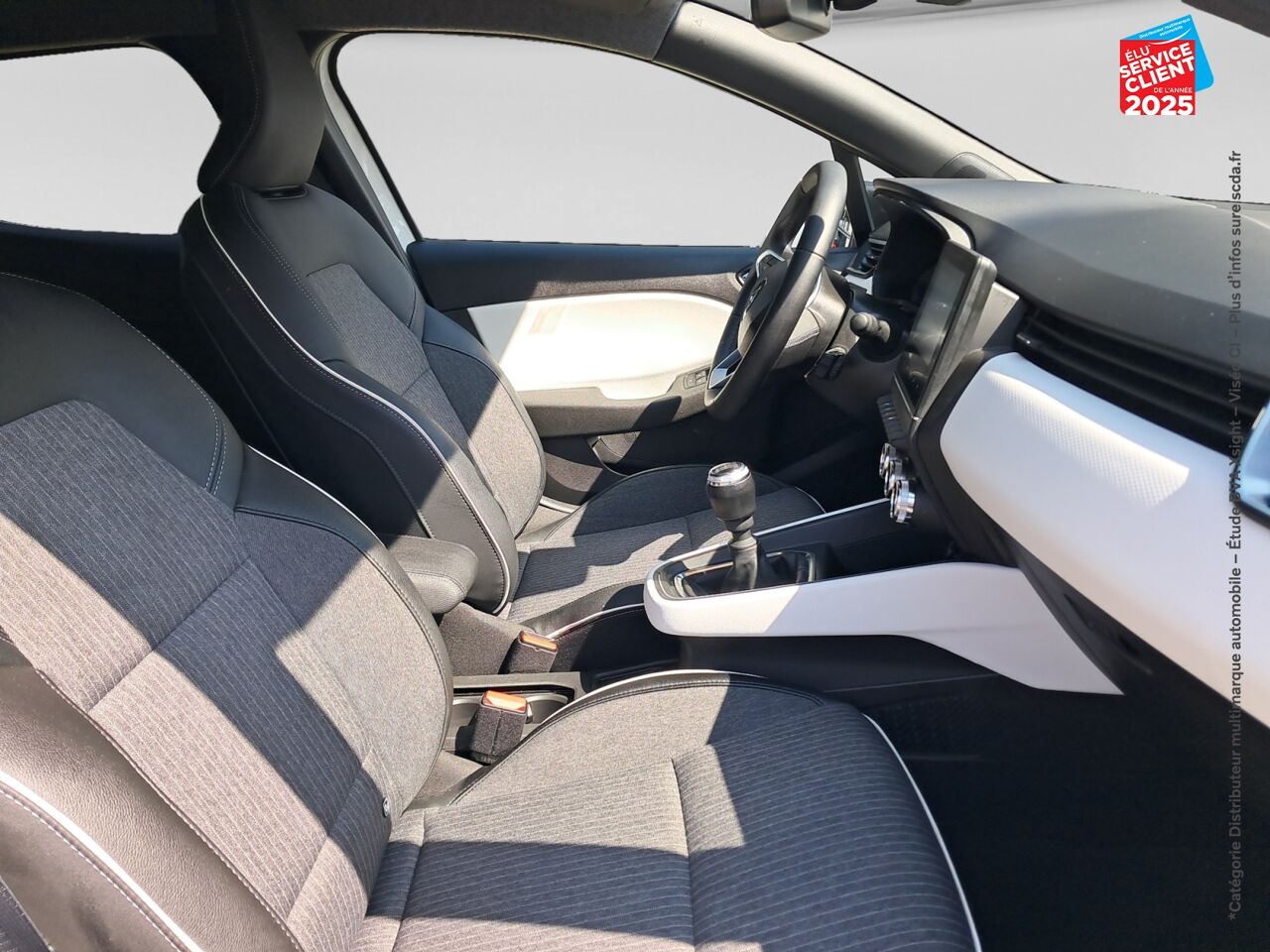 Véhicule d'occasion RENAULT CLIO 1.3 TCE 140CH TECHNO CAMERA GPS chez Renault Sélestat