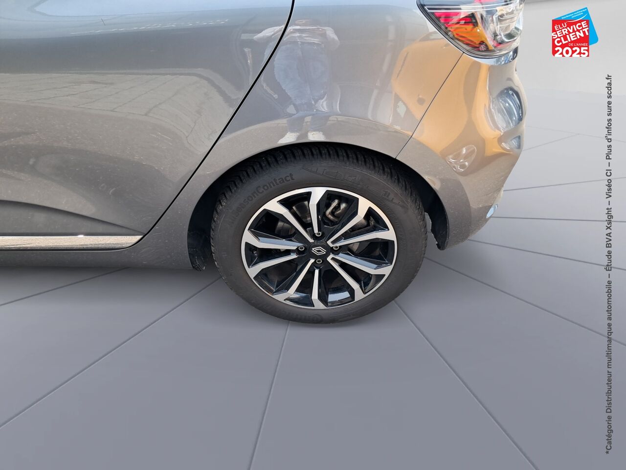Véhicule d'occasion RENAULT CLIO 1.6 E-TECH HYBRIDE 145CH TECHNO chez Toyota Thionville