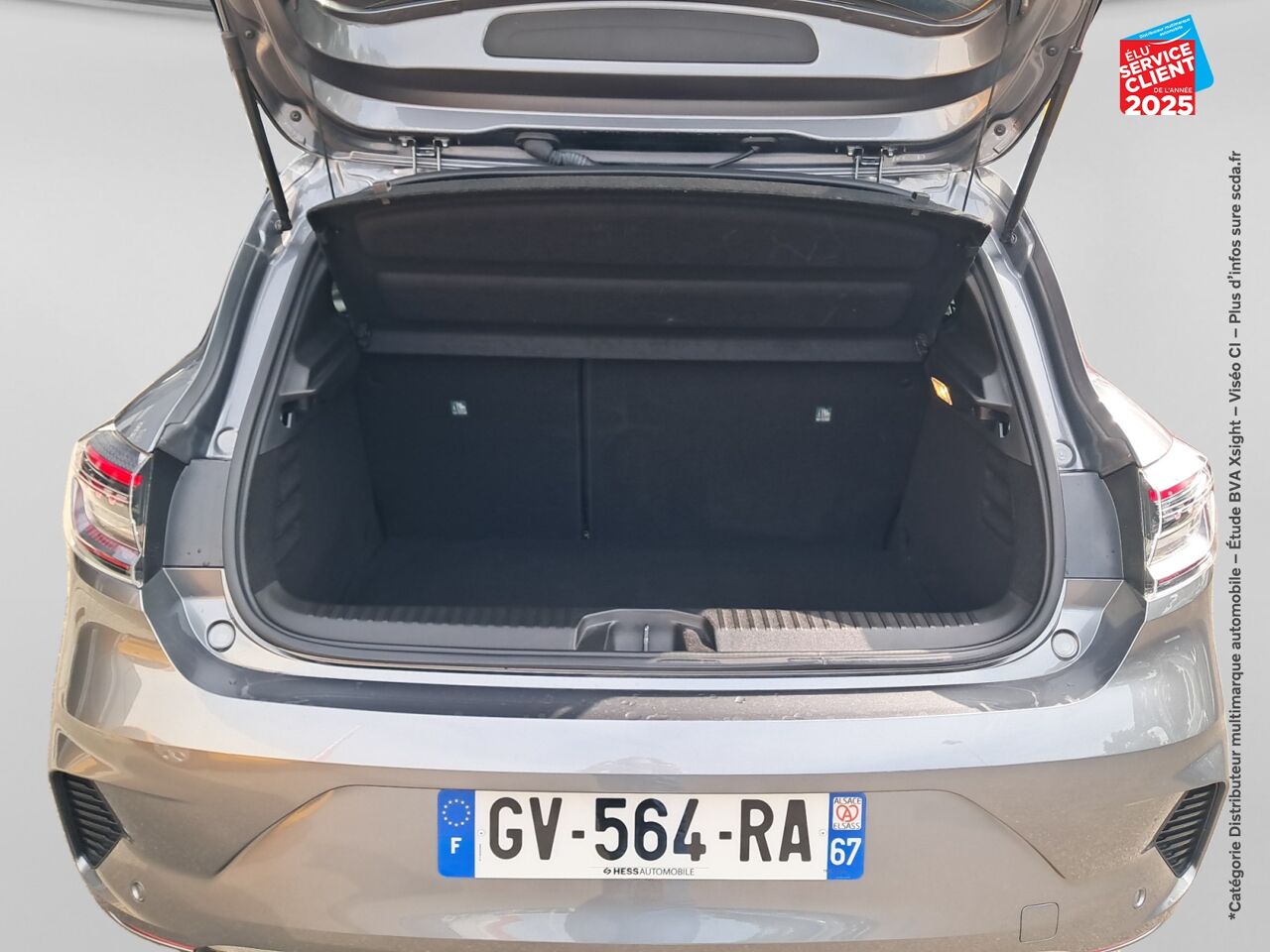 Véhicule d'occasion RENAULT CLIO 1.6 E-TECH HYBRIDE 145CH TECHNO chez Toyota Thionville