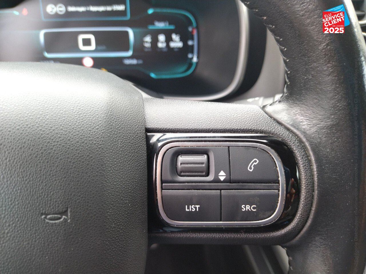 Véhicule d'occasion CITROEN C5 AIRCROSS PURETECH 130CH SS FEEL chez Toyota Thionville