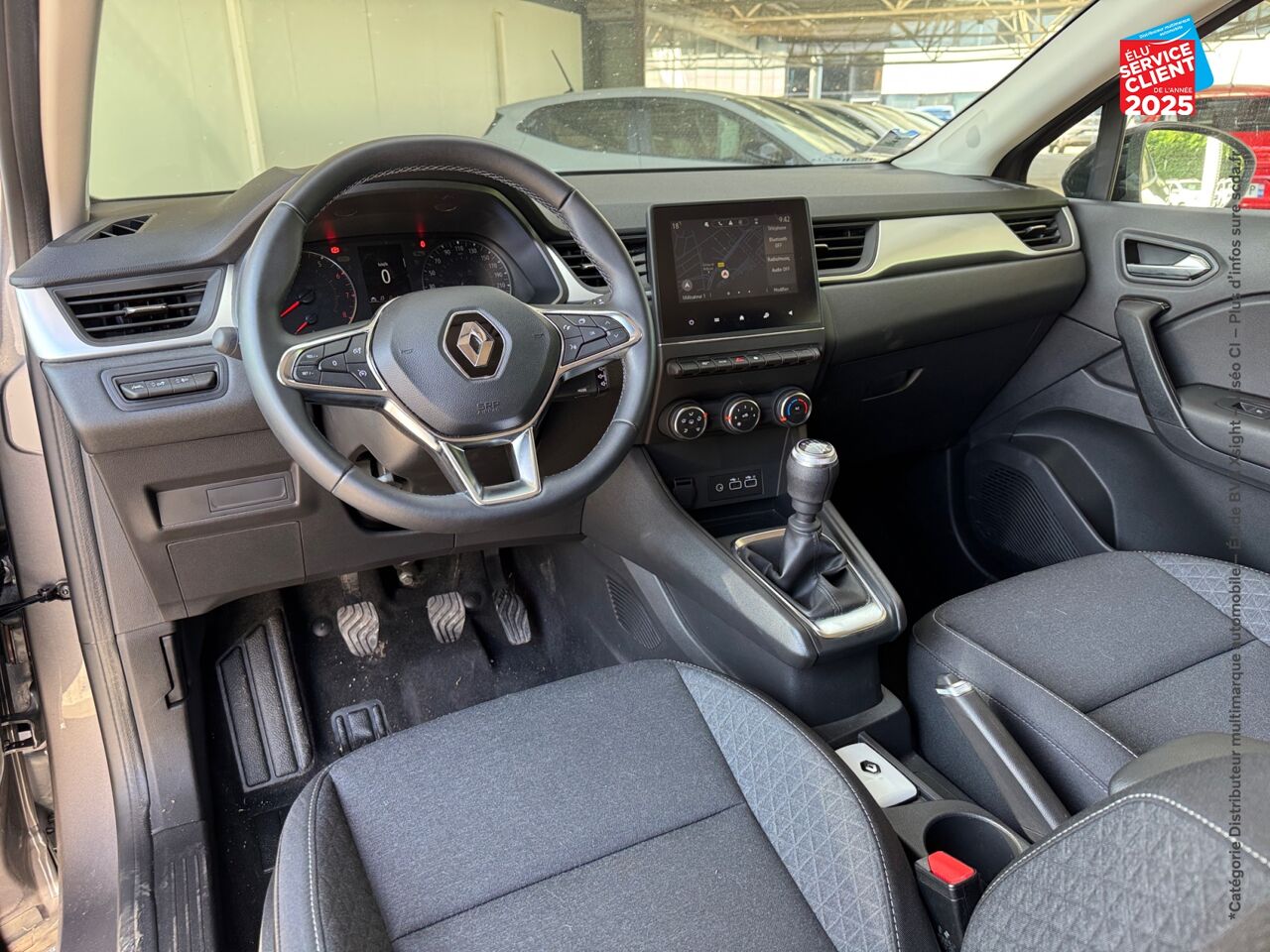 Véhicule d'occasion RENAULT CAPTUR 1.0 TCE 90CH EVOLUTION GPS chez Hyundai Epernay