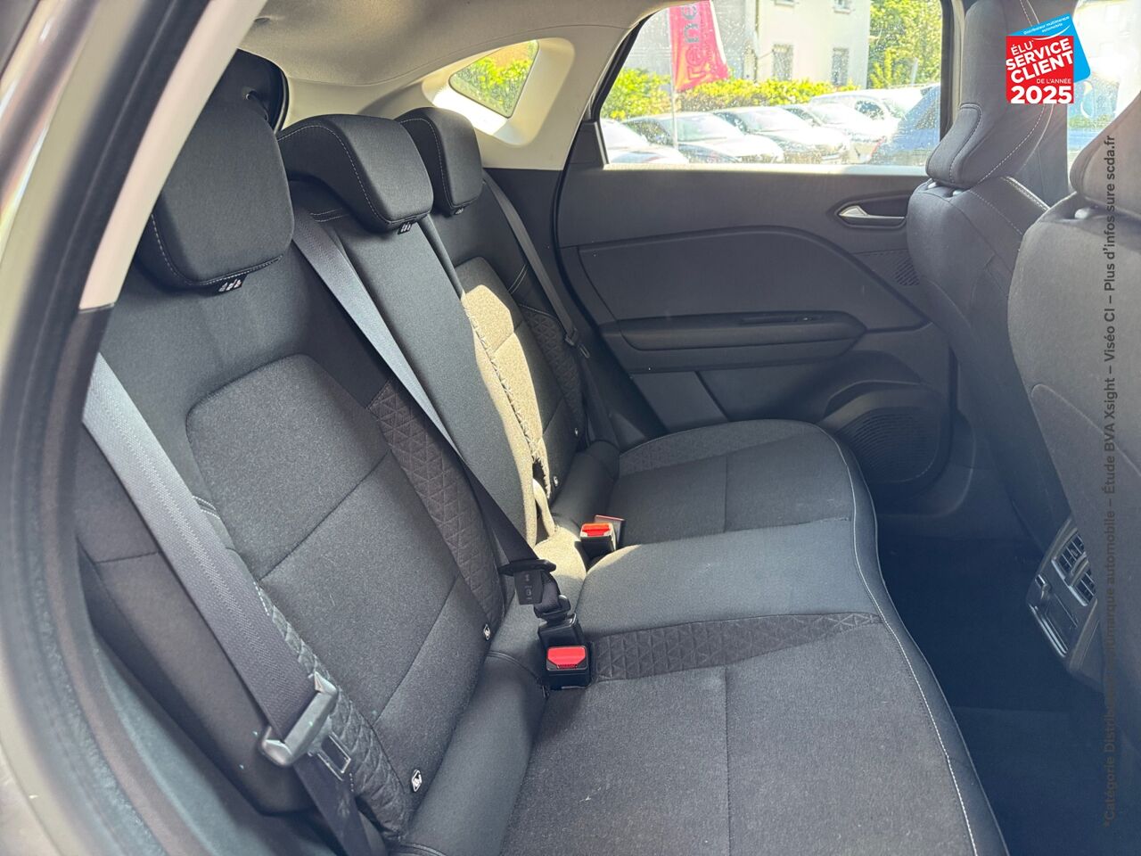 Véhicule d'occasion RENAULT CAPTUR 1.0 TCE 90CH EVOLUTION GPS chez Hyundai Epernay