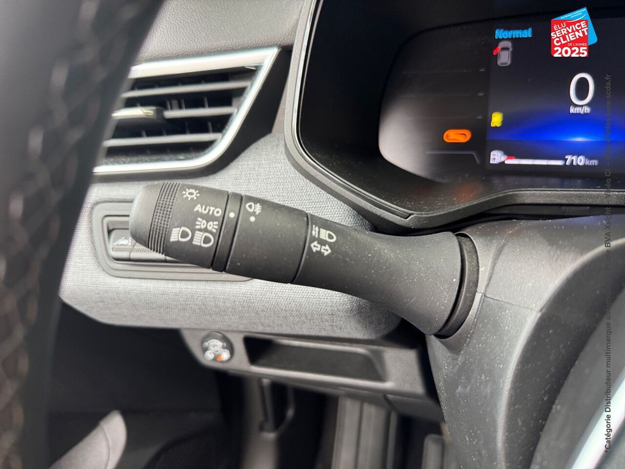 Véhicule d'occasion RENAULT CLIO 1.0 ECO-G 100CH EVOLUTION - 24 RADAR AR CARPLAY chez Renault Sélestat