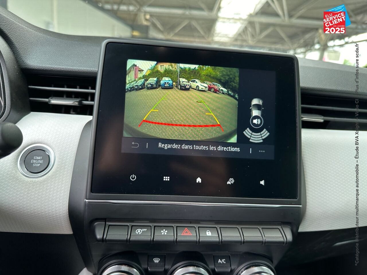 Véhicule d'occasion RENAULT CLIO 1.0 TCE 90CH TECHNO GPS CAMERA chez HESS Automobile