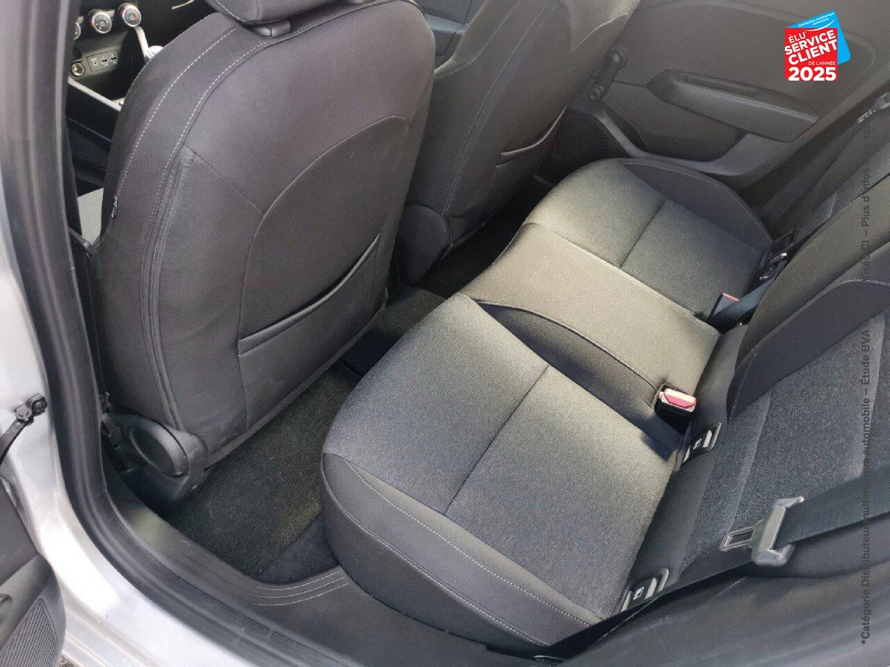 Véhicule d'occasion RENAULT CLIO 1.0 TCE 90CH EQUILIBRE chez Renault Belfort