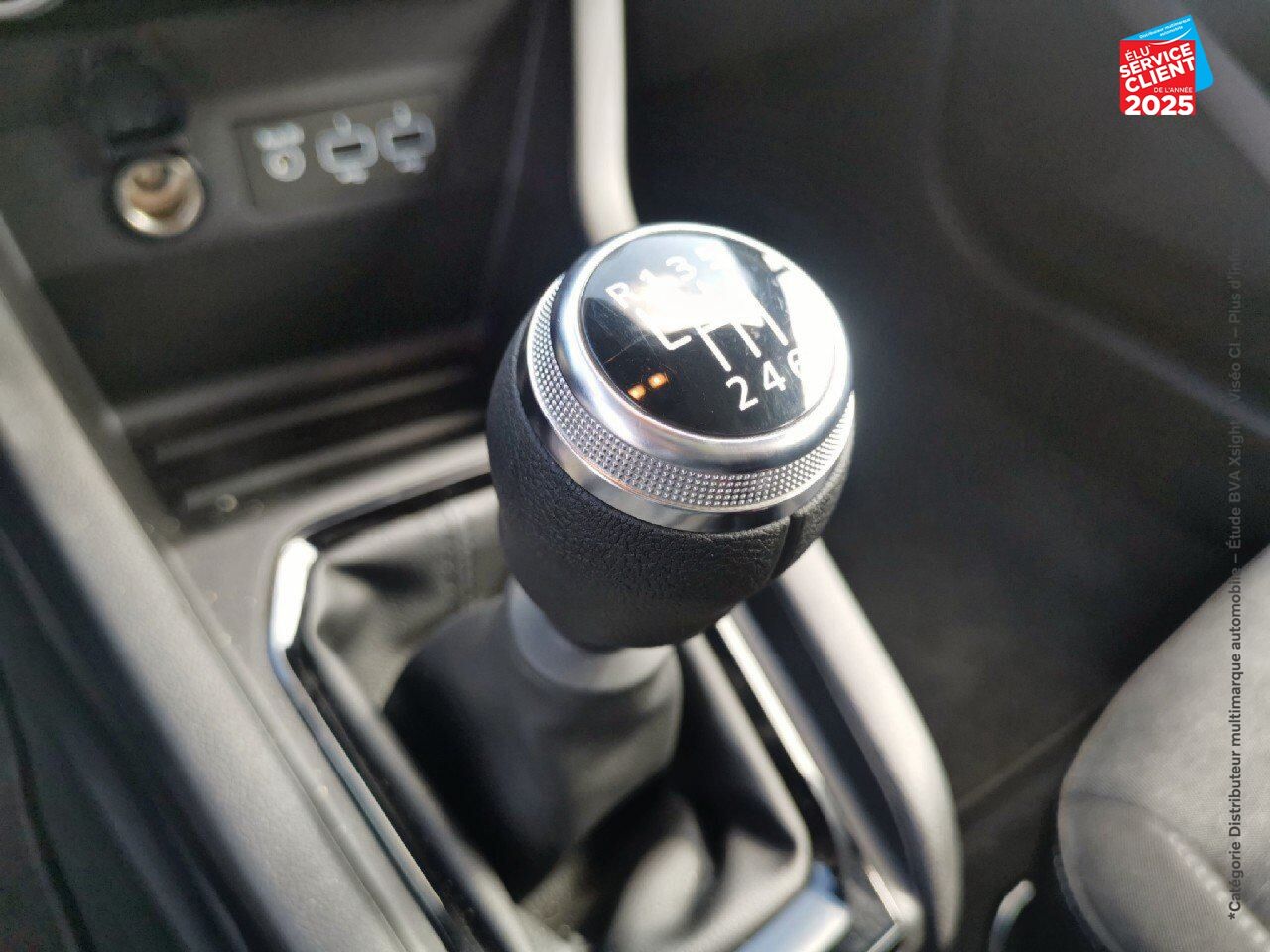 Véhicule d'occasion RENAULT CLIO 1.0 TCE 90CH EQUILIBRE chez Renault Belfort