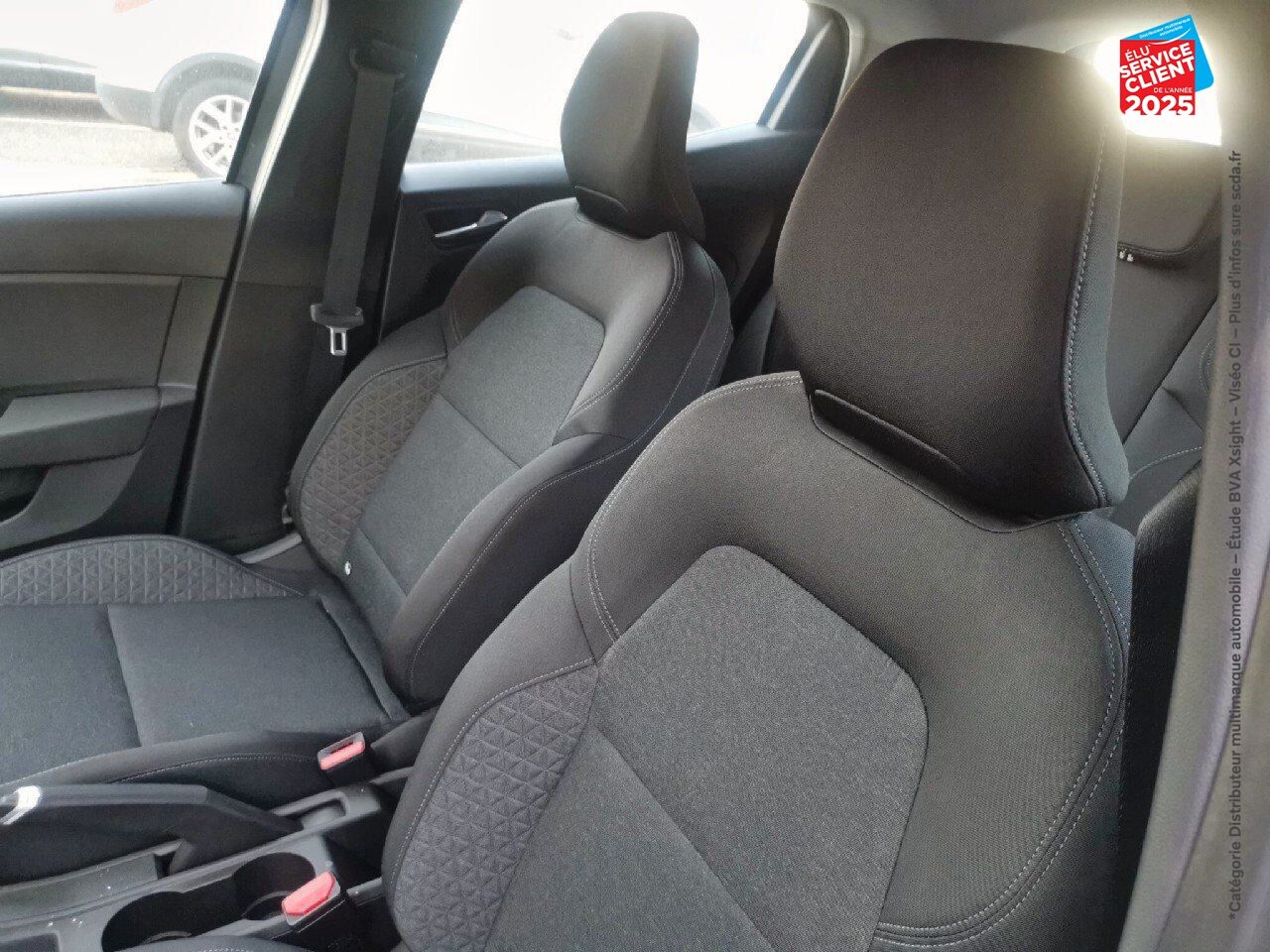 Véhicule d'occasion RENAULT CLIO 1.0 TCE 90CH EQUILIBRE chez Renault Sélestat