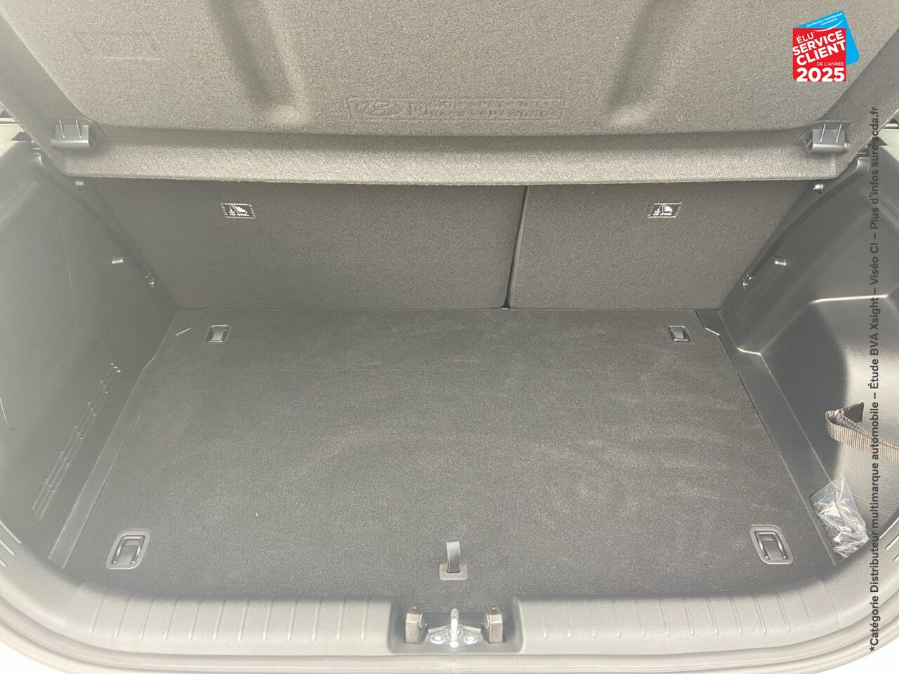Véhicule d'occasion HYUNDAI I20 1.0 T-GDI 100CH HYBRID INTUITIVE DCT-7 chez Nissan Strasbourg