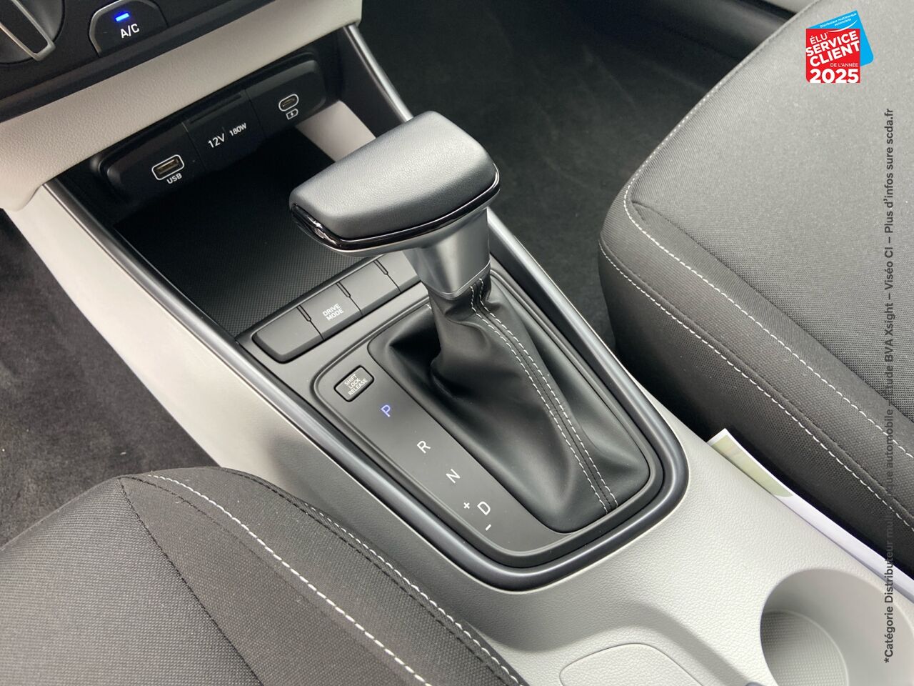 Véhicule d'occasion HYUNDAI I20 1.0 T-GDI 100CH HYBRID INTUITIVE DCT-7 chez Nissan Strasbourg