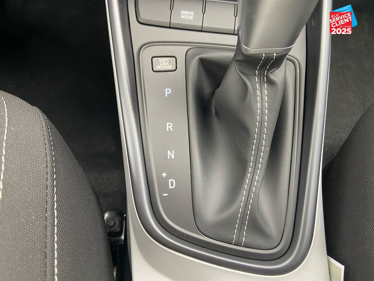 Véhicule d'occasion HYUNDAI I20 1.0 T-GDI 100CH HYBRID INTUITIVE DCT-7 chez Nissan Strasbourg