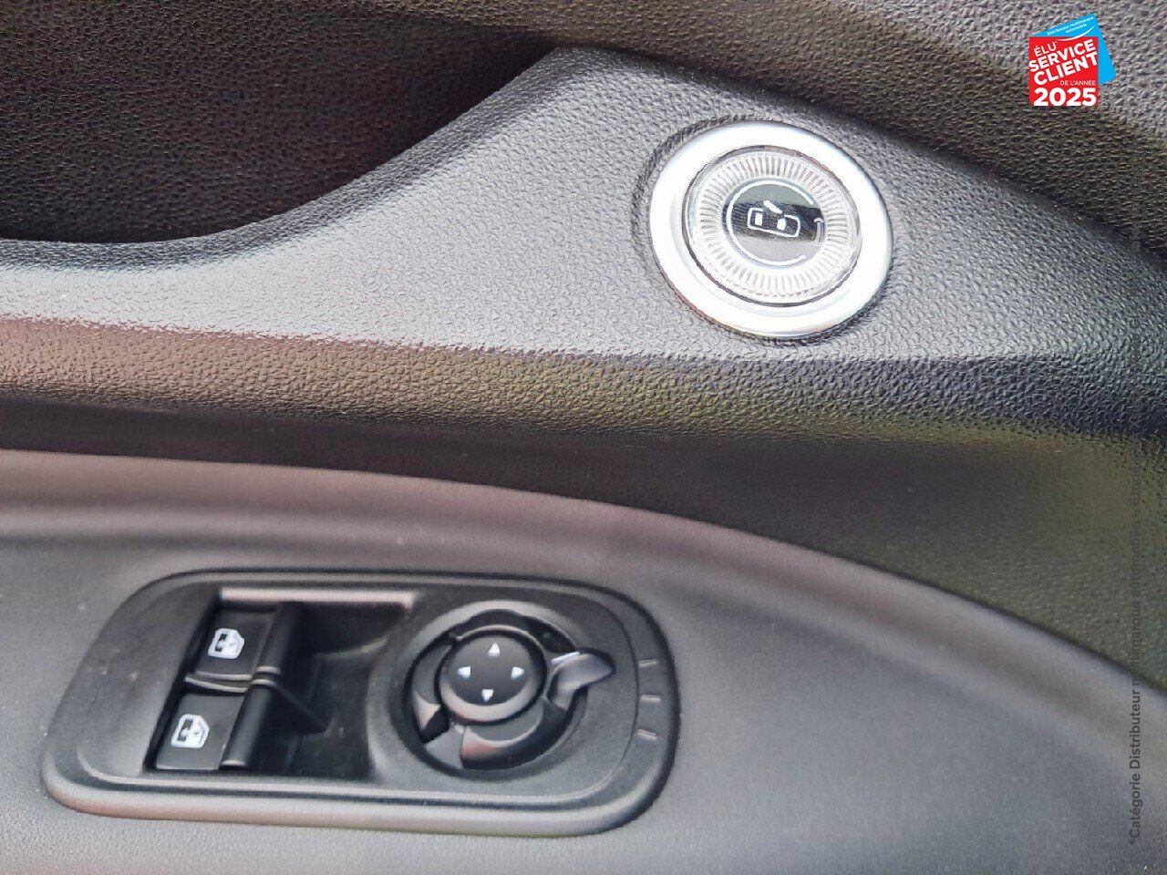 Véhicule d'occasion ABARTH 500C E 155CH PACK chez Dacia Belfort