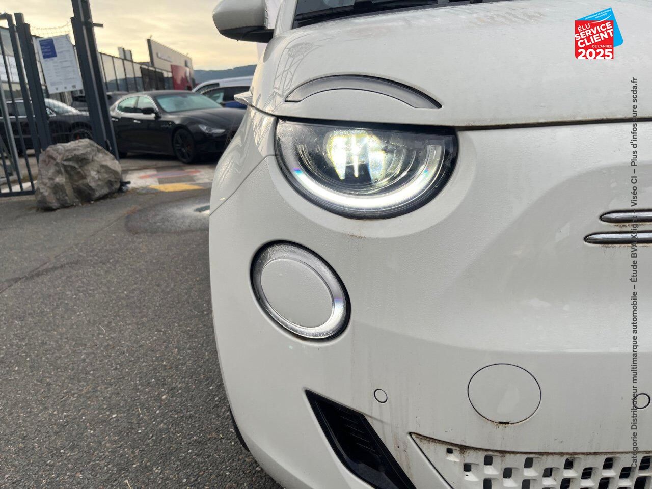Véhicule d'occasion FIAT 500C E 95CH LA PRIMA MY23 chez Toyota Thionville