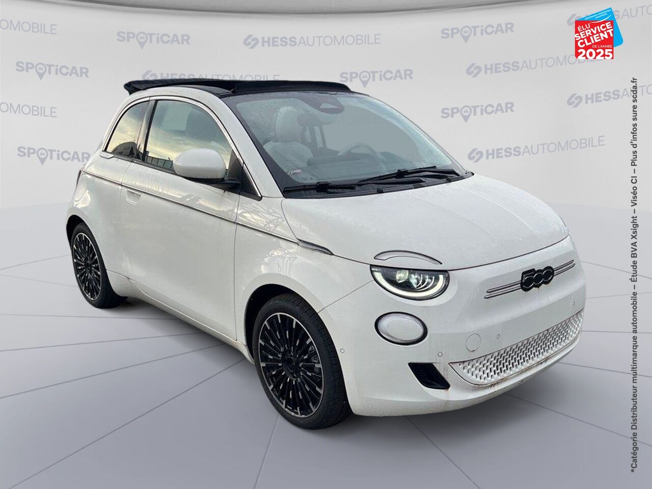 Véhicule d'occasion FIAT 500C E 95CH LA PRIMA MY23 chez Toyota Thionville