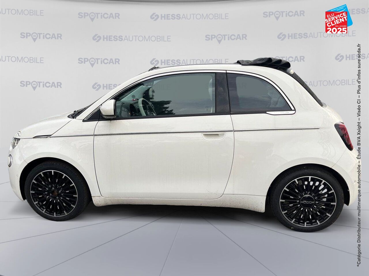 Véhicule d'occasion FIAT 500C E 95CH LA PRIMA MY23 chez Toyota Thionville