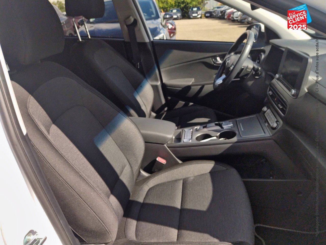 Véhicule d'occasion HYUNDAI KONA ELECTRIC 39KWH - 136CH INTUITIVE chez Hyundai Epernay