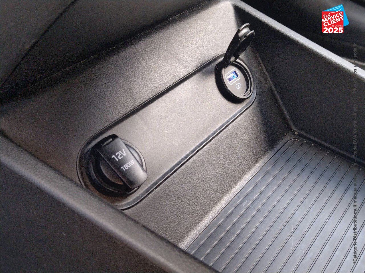 Véhicule d'occasion HYUNDAI KONA ELECTRIC 39KWH - 136CH INTUITIVE chez Hyundai Epernay