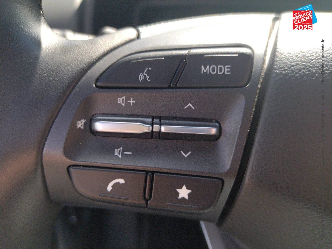 Véhicule d'occasion HYUNDAI KONA ELECTRIC 39KWH - 136CH INTUITIVE chez Hyundai Epernay