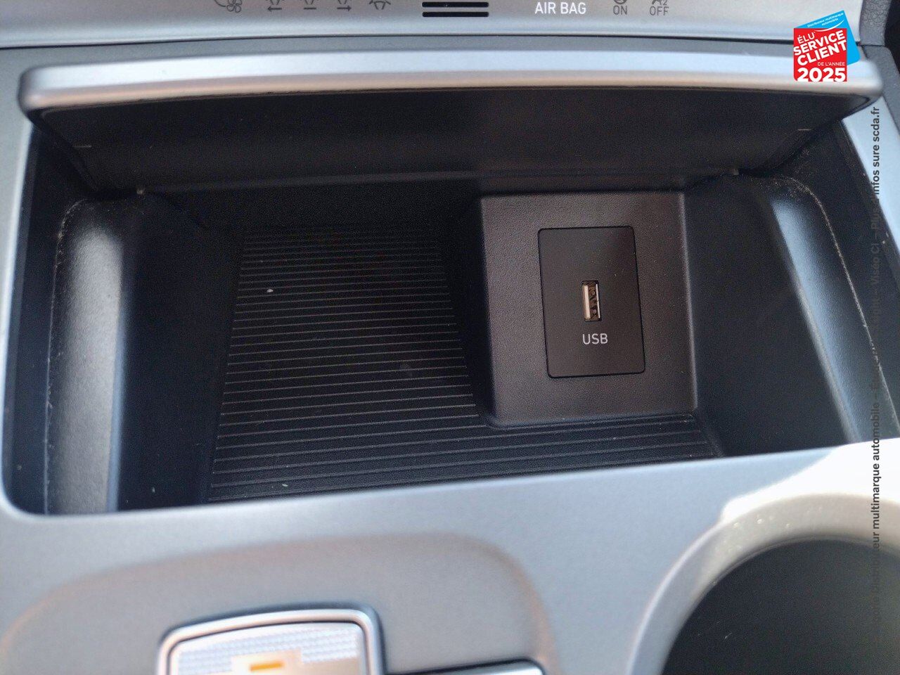 Véhicule d'occasion HYUNDAI KONA ELECTRIC 39KWH - 136CH INTUITIVE chez Hyundai Epernay